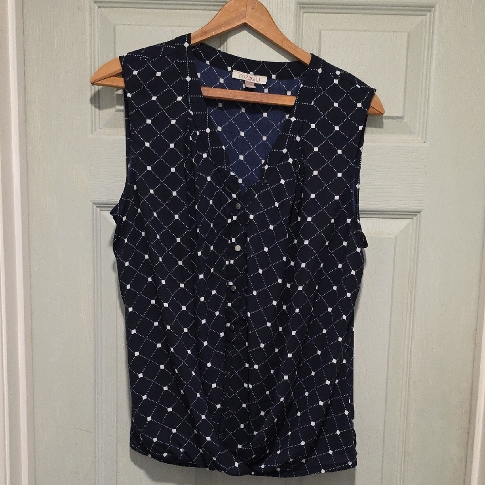 Toz & Ali  Navy Blue and White  Sleeveless Blouse